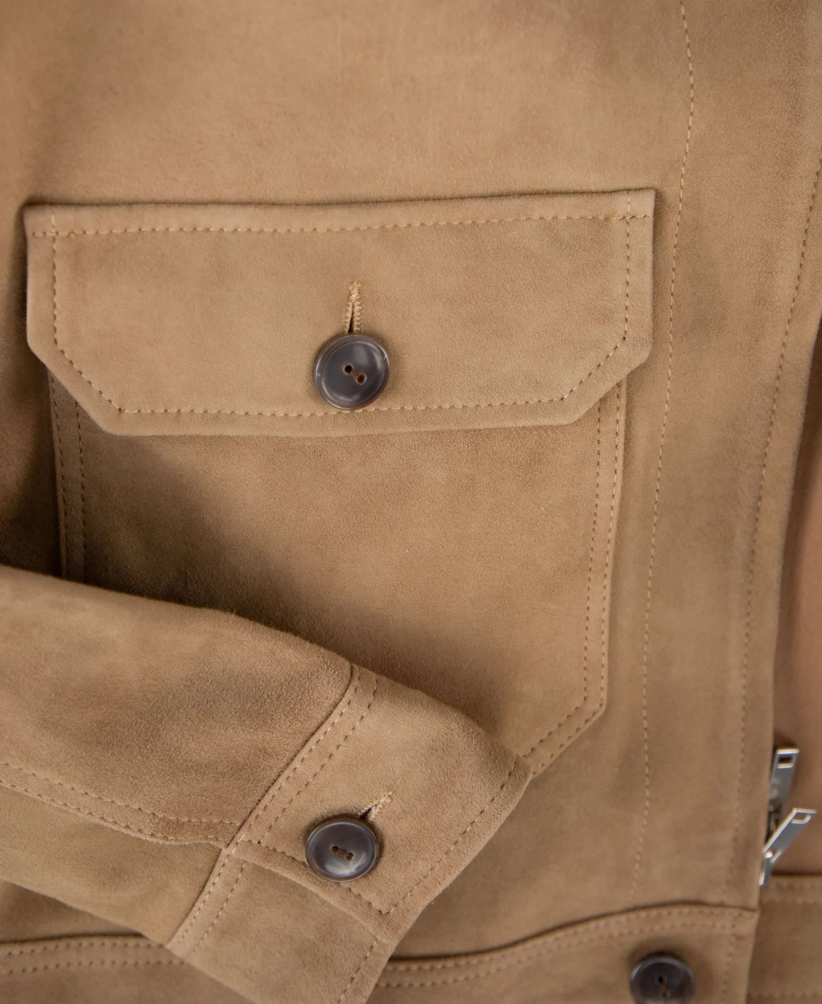 Noguchi Suede Jacket - Image 3